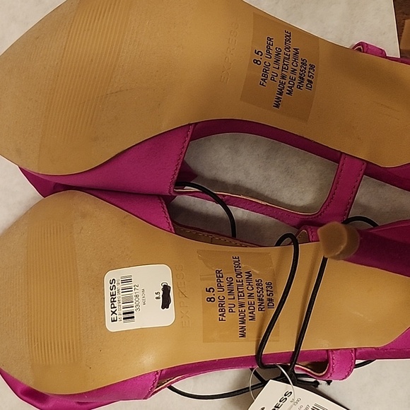 Express heel  shoes - Picture 6 of 6